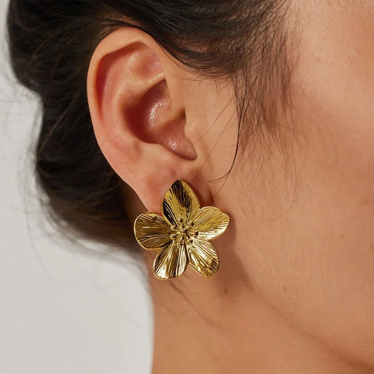 French Vintage Gold Color Flower Stud Earrings Fashion Alloy Earrings For Women Trendy Luxury Party Jewelry