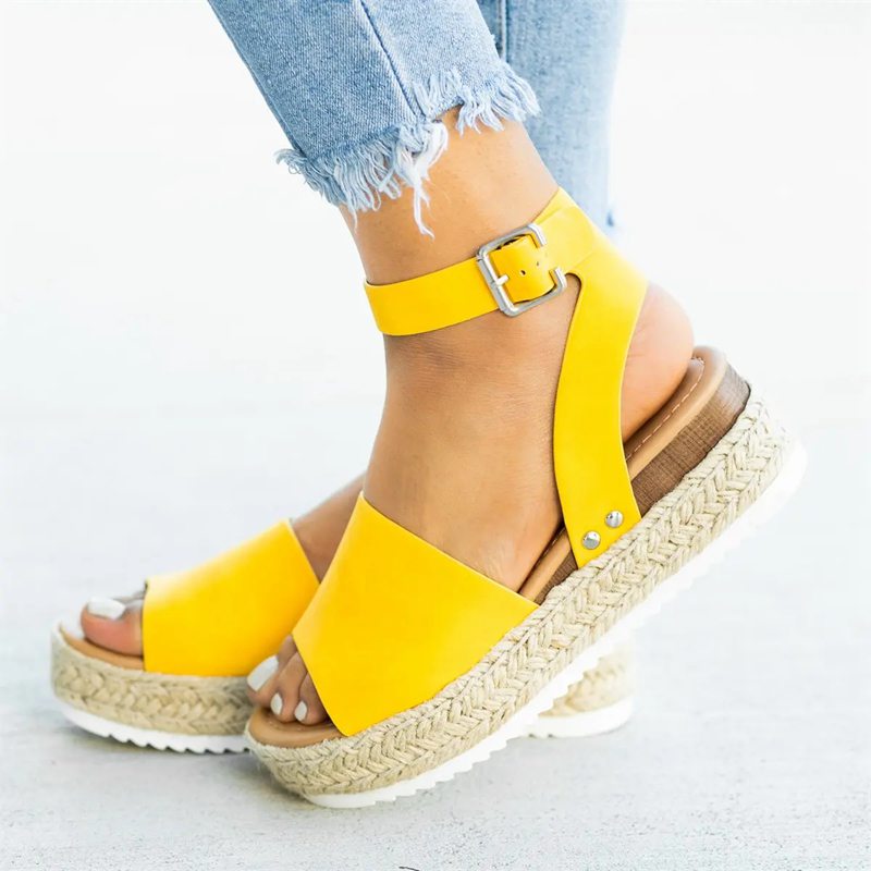 Simple Styled Platform Sandals