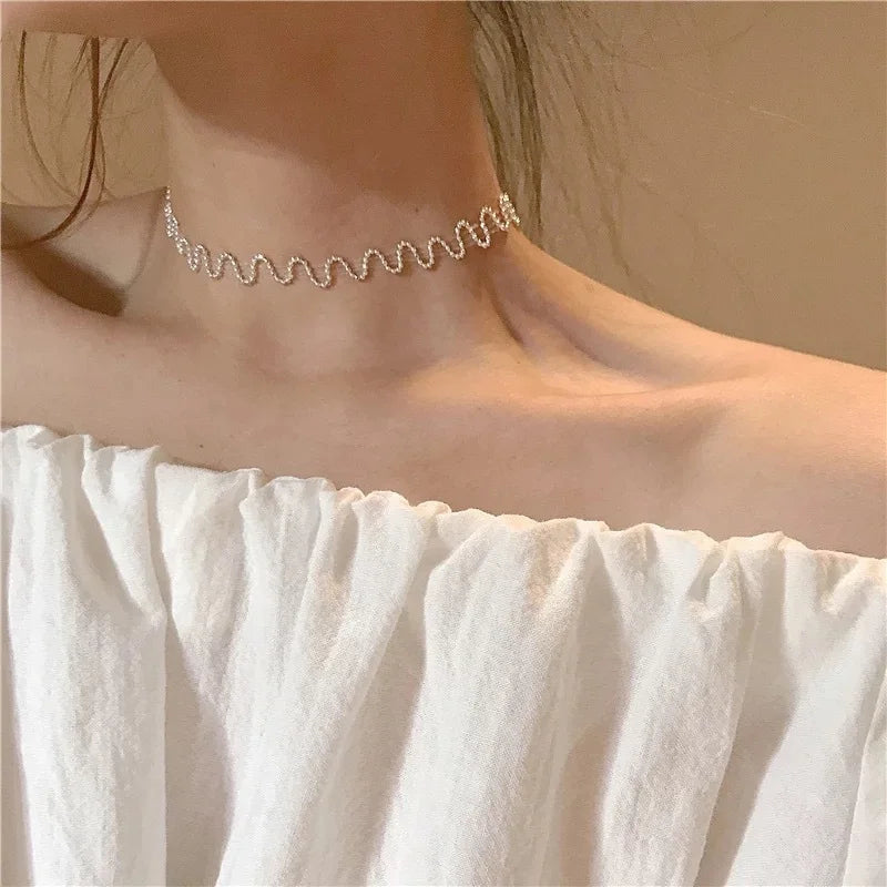 New Beads Women's Neck Chain Kpop Pearl Choker Necklace Gold Color Goth Chocker Jewelry On The Neck Pendant 2022 Collar For Girl